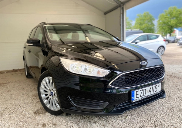 Ford Focus cena 32900 przebieg: 153000, rok produkcji 2016 z Świebodzin małe 407